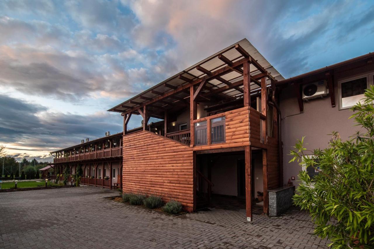Sweet Life Wellness Apartments Egerszalók Exterior foto